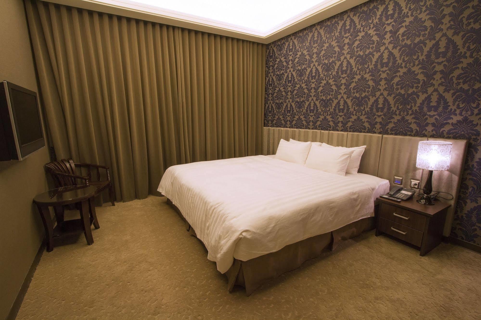 Hunt Champion Hotel Ταϊχούνγκ Εξωτερικό φωτογραφία